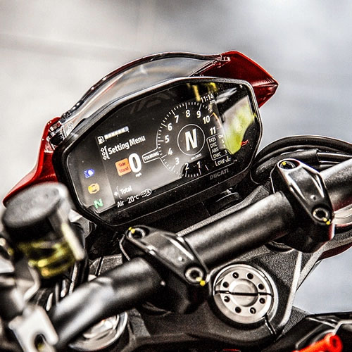 Ducati Monster + dash