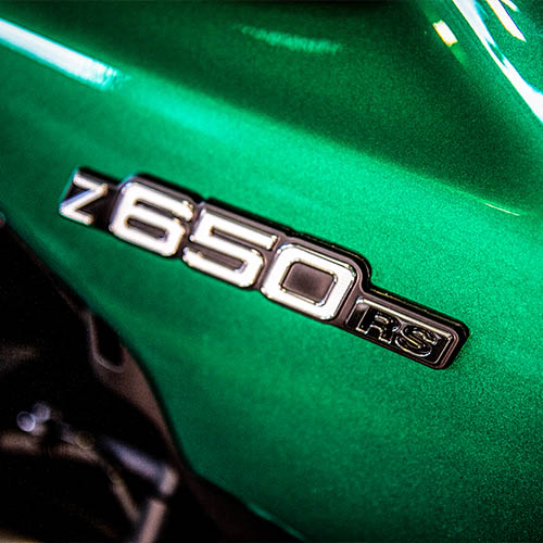 Kawasaki Z650RS RS badge