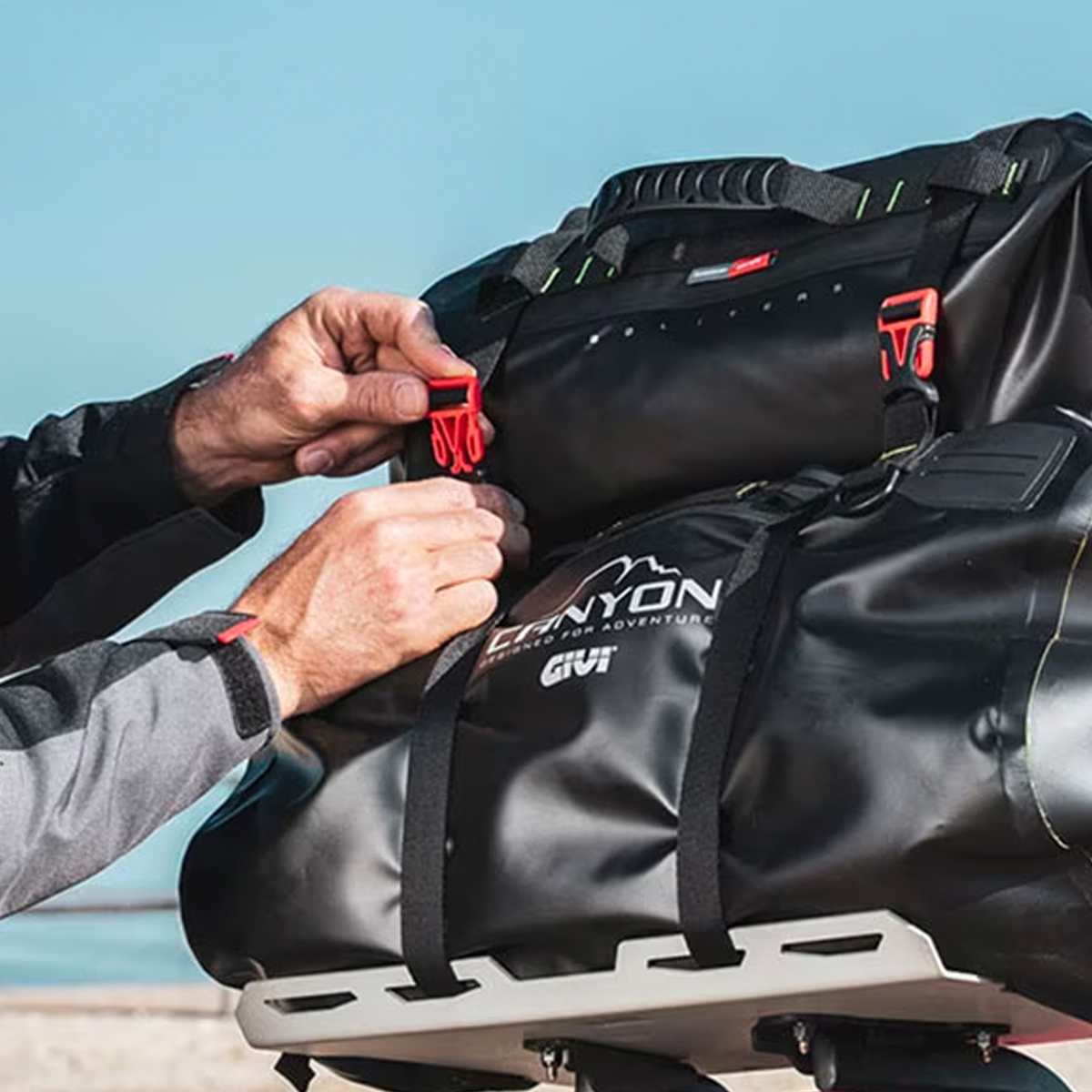 Givi Canyon Water Resistant Cargo Bag 40L - Image 3