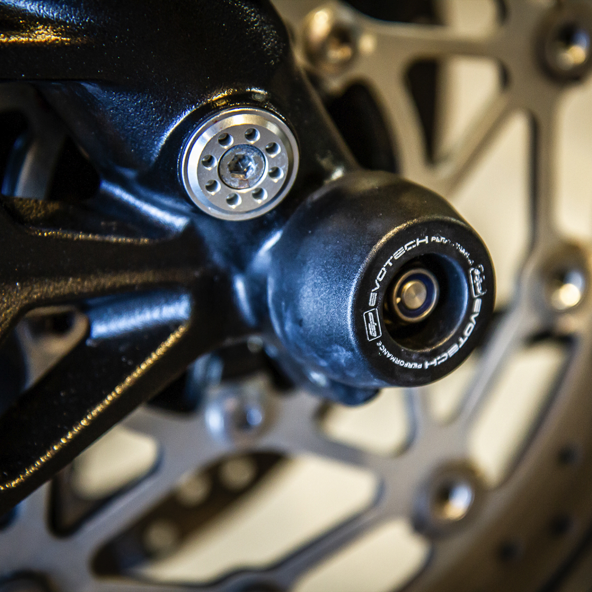 Triumph Street Triple RS Top-Spec | Accessorised For Just £1.99 - Image 17