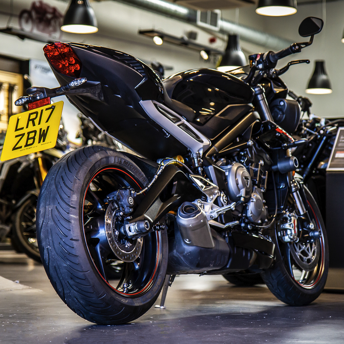 Triumph Street Triple RS Top-Spec | Accessorised For Just £1.99 - Image 4