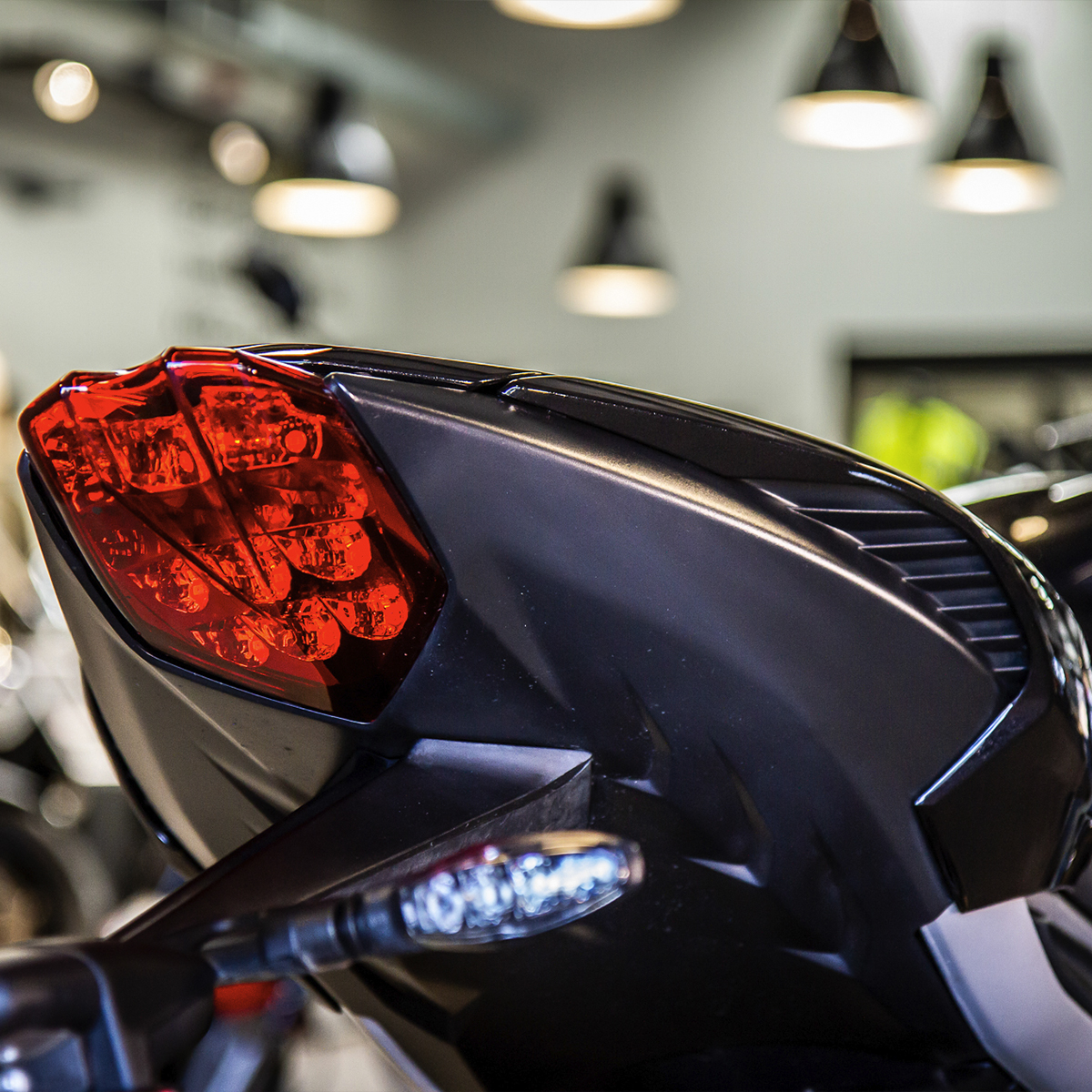 Triumph Street Triple RS Top-Spec | Accessorised For Just £1.99 - Image 9