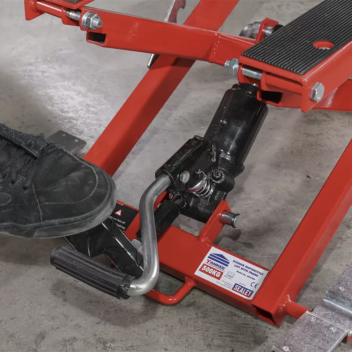 Sealey MC4500 Motorcycle Hydraulic Scissor Lift 500KG - Image 4