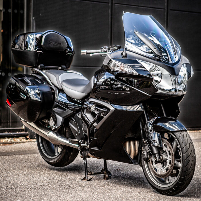 Top Spec Triumph Trophy SE With Full Luggage