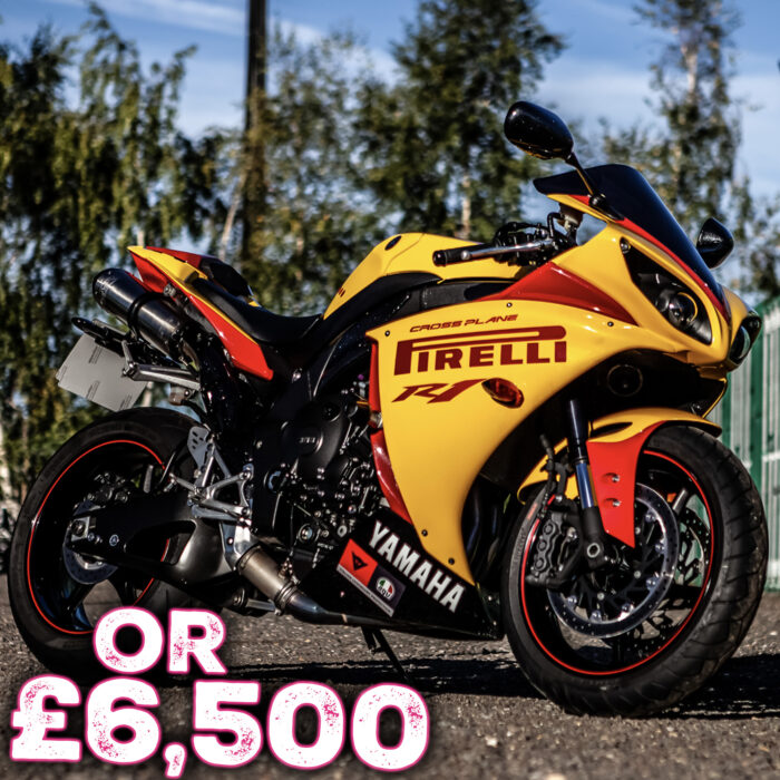 2011 Big Bang Yamaha R1 - Official Pirelli Show Bike