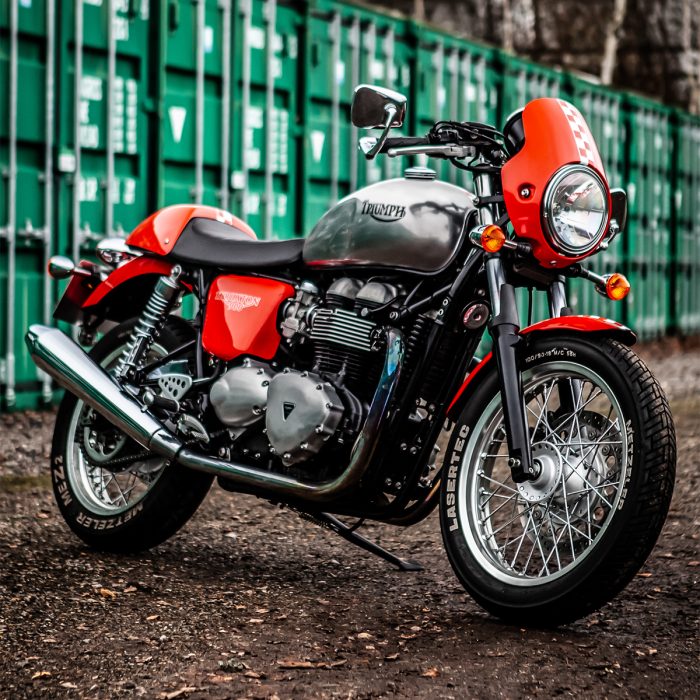 Triumph Thruxton 900 8Ball Custom