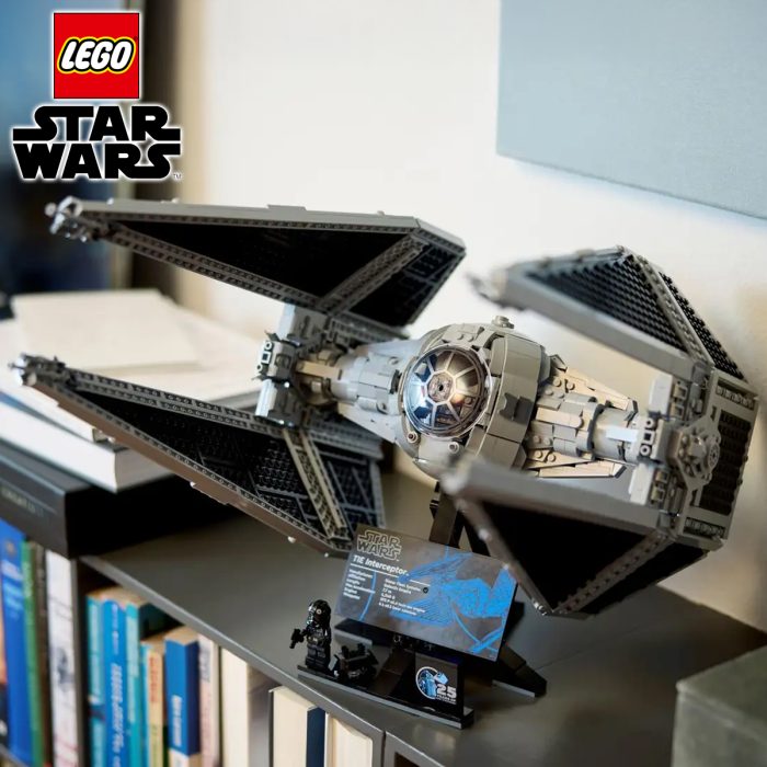 Lego Star Wars - TIE Interceptor