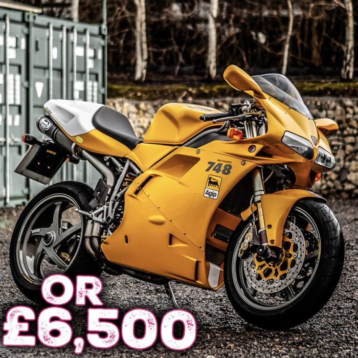 Ducati Desmoquattro 748 S