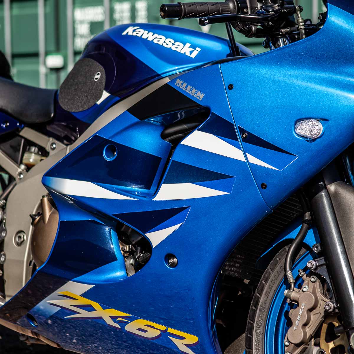 Kawasaki ZX-6R J2 - Image 9