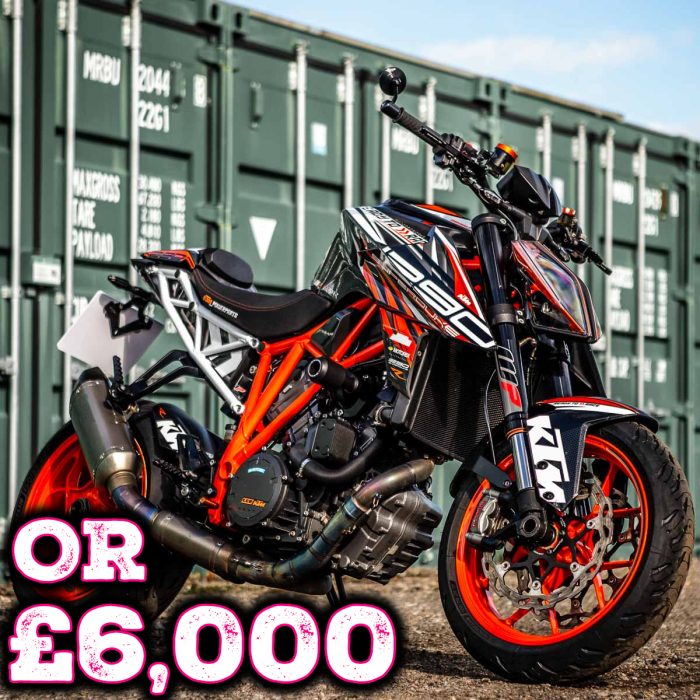 KTM 1290 Superduke R