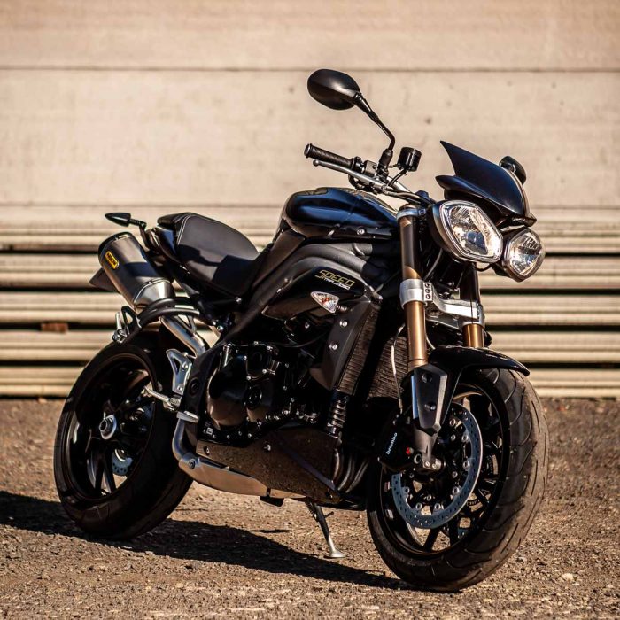 Triumph Speed Triple 1050 - Ultra Low Mileage