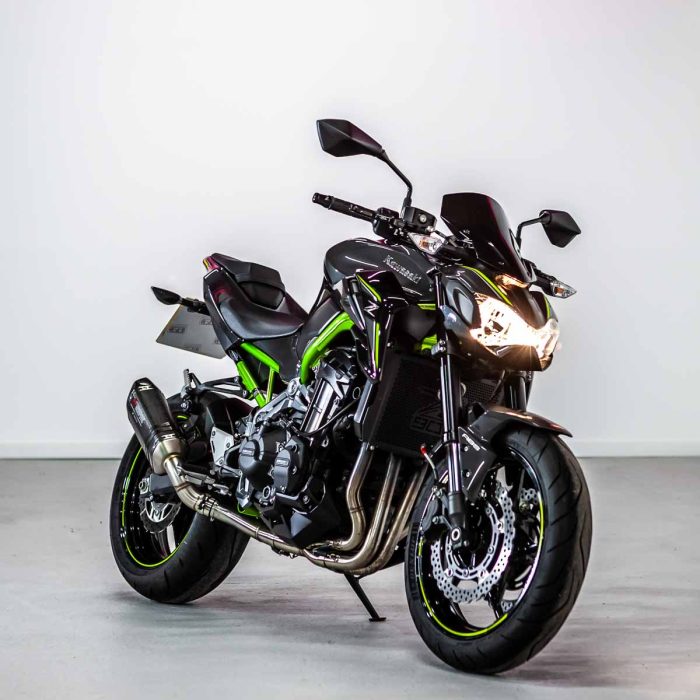 Kawasaki Z900 Performance Edition