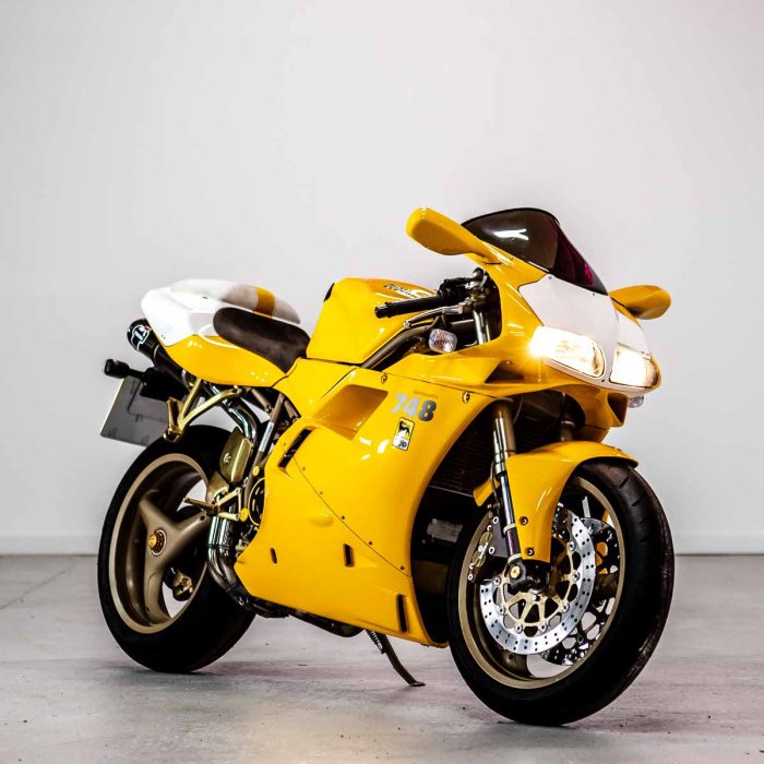 Ducati 748 Desmoquattro Biposto