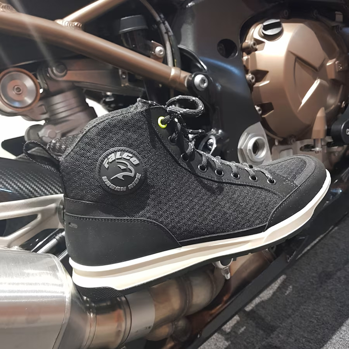 Falco Airforce Boots - Image 3