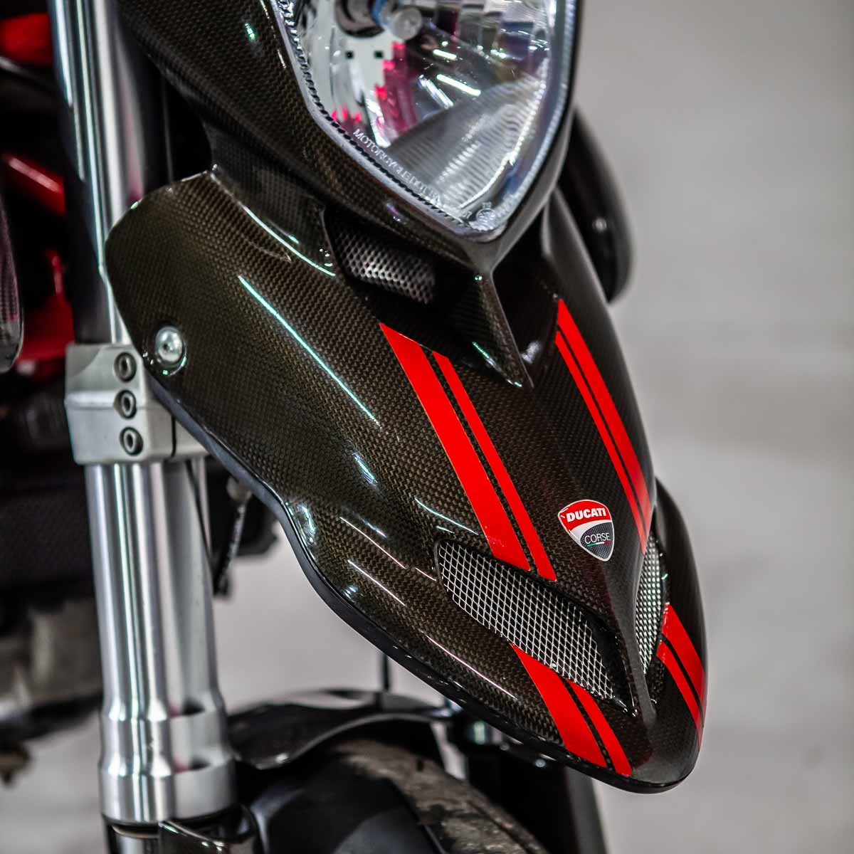 Ducati Hypermotard 1100 Carbon - Image 14
