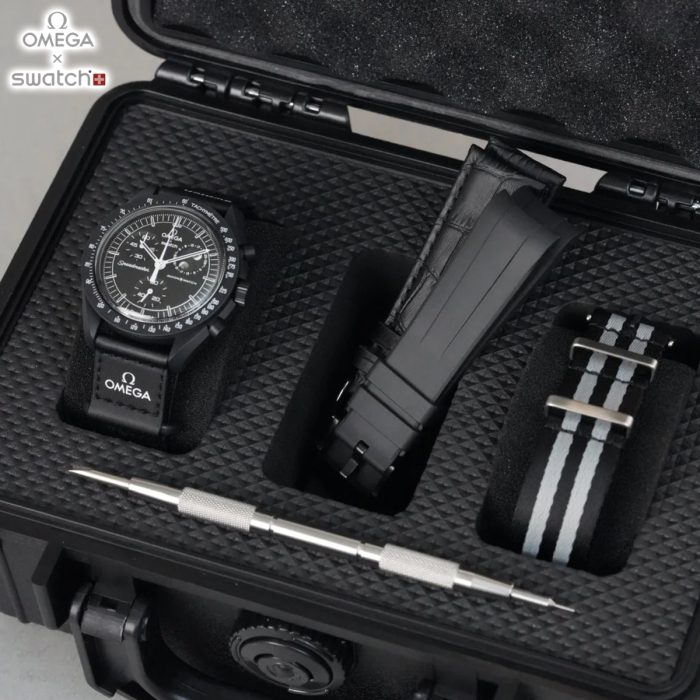 Black Snoopy MoonSwatch Ultimate Collectors Set