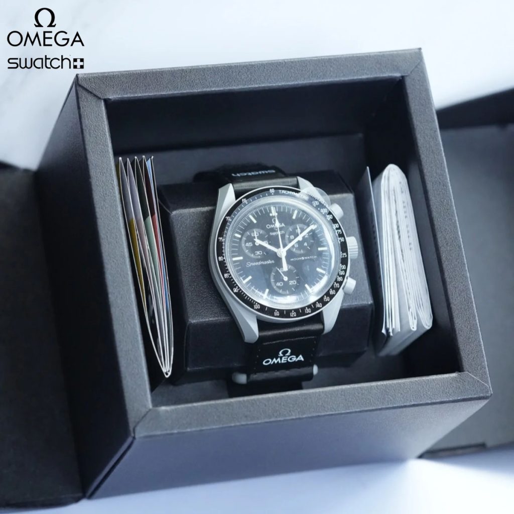 Swatch x OMEGA MoonSwatch Mission to the Moon ‘Classic’ Bundle