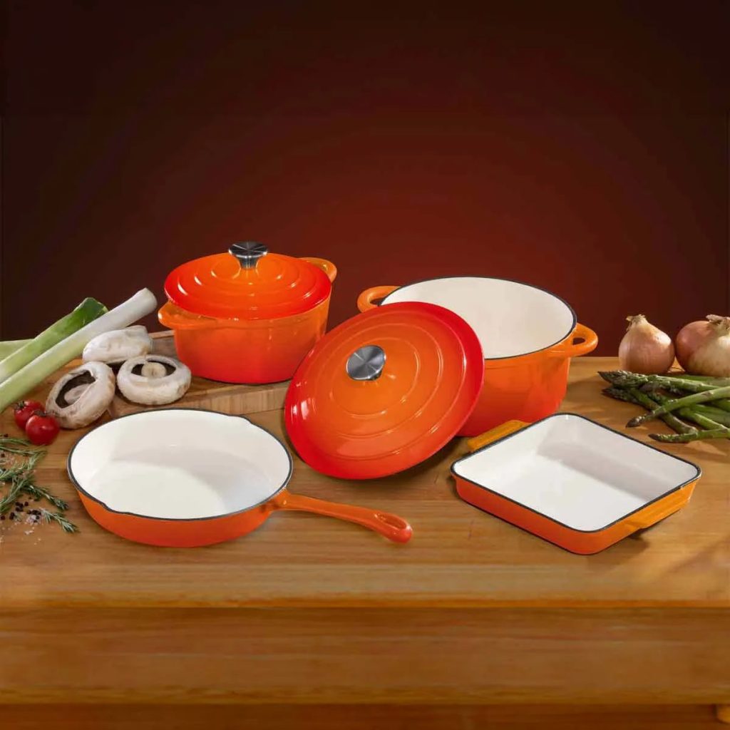 4-Piece Enamelled Cast Iron Cookware Set – Orange